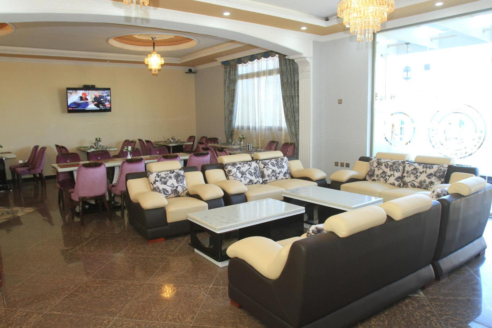 Hera Addis Hotel Exterior foto