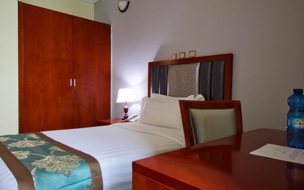 Hera Addis Hotel Exterior foto